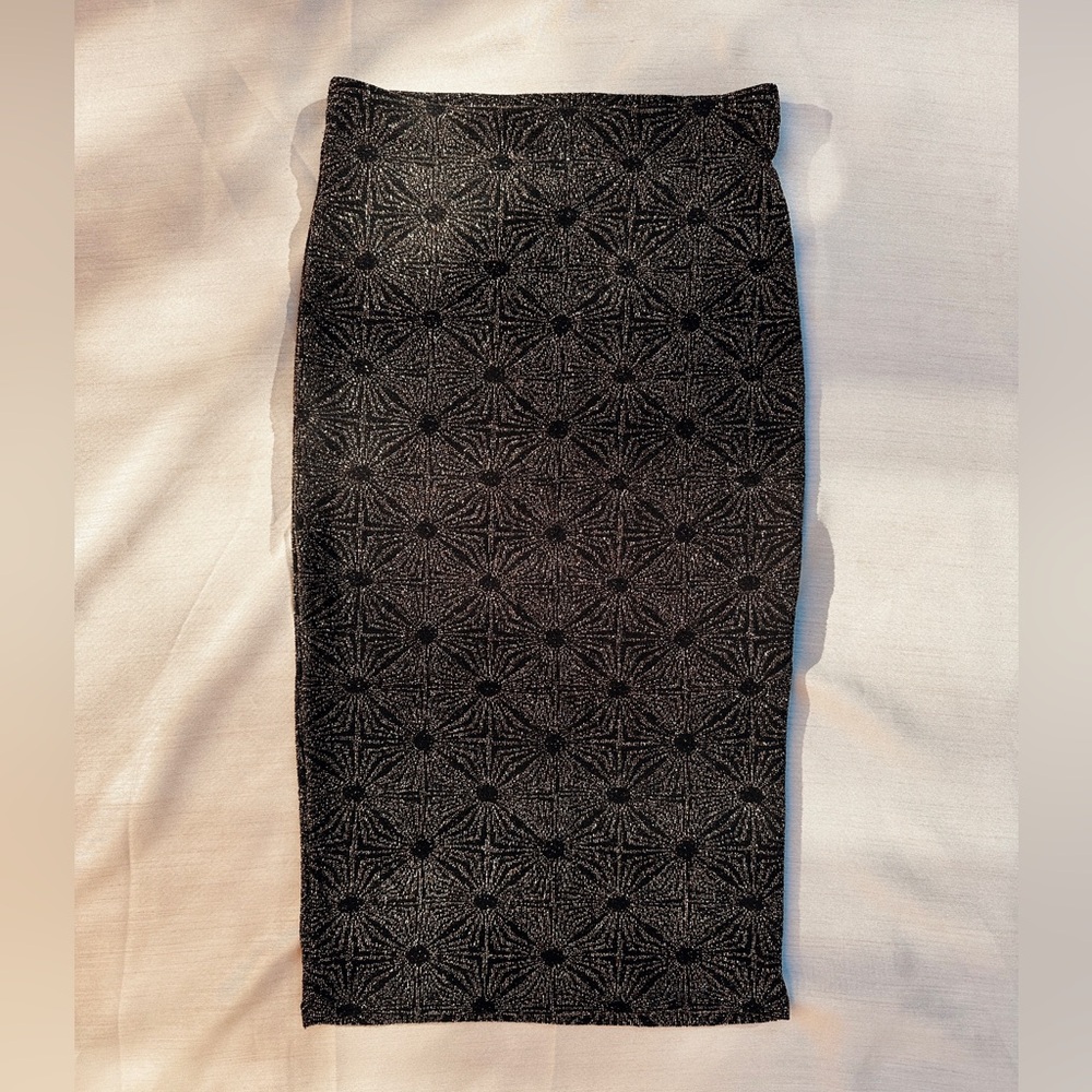 Nordstrom Gold/Black Metallic “Fireworks” Skirt